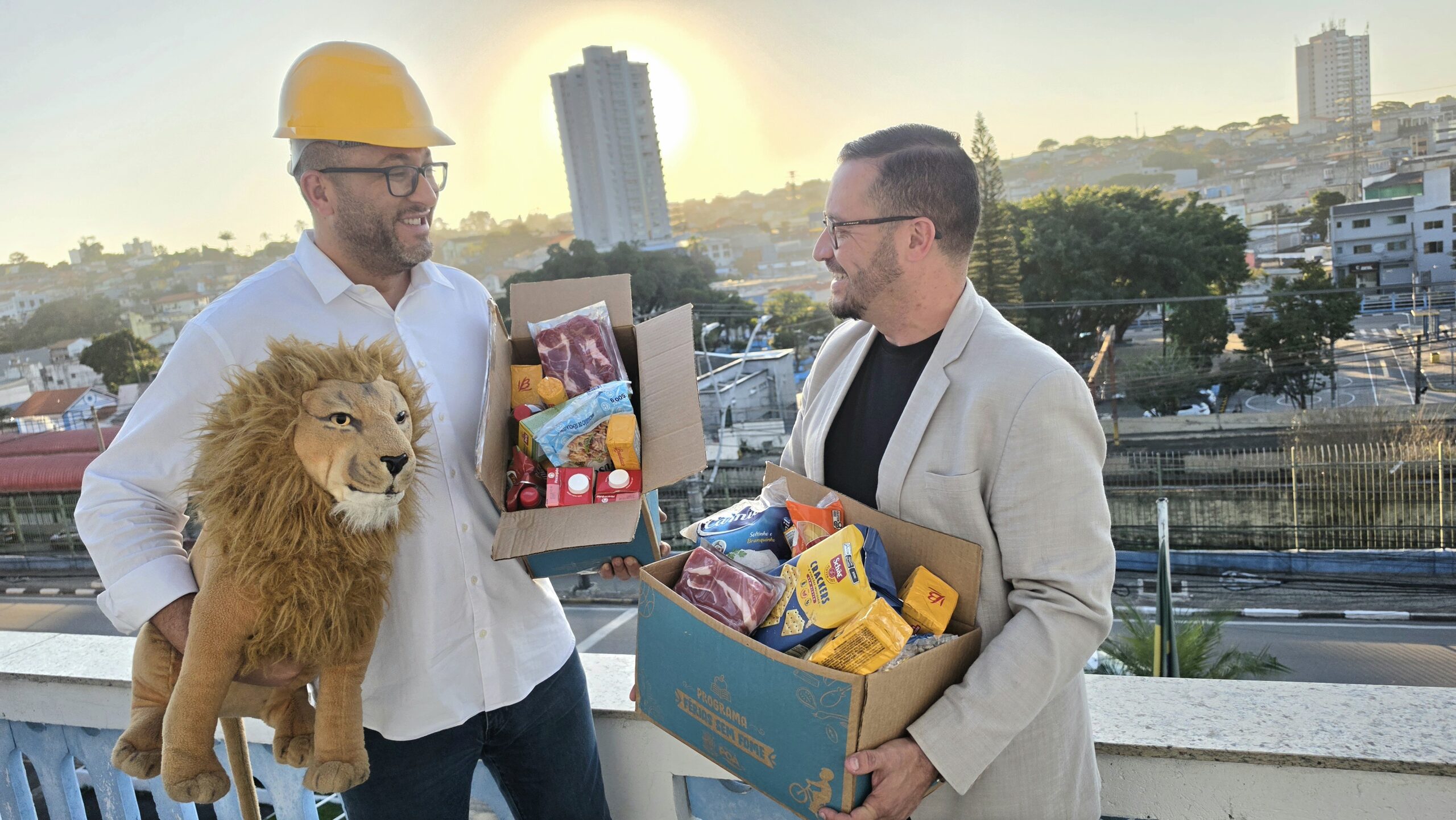Programa Férias Sem Fome garante kits alimentares para alunos da rede municipal de Poá