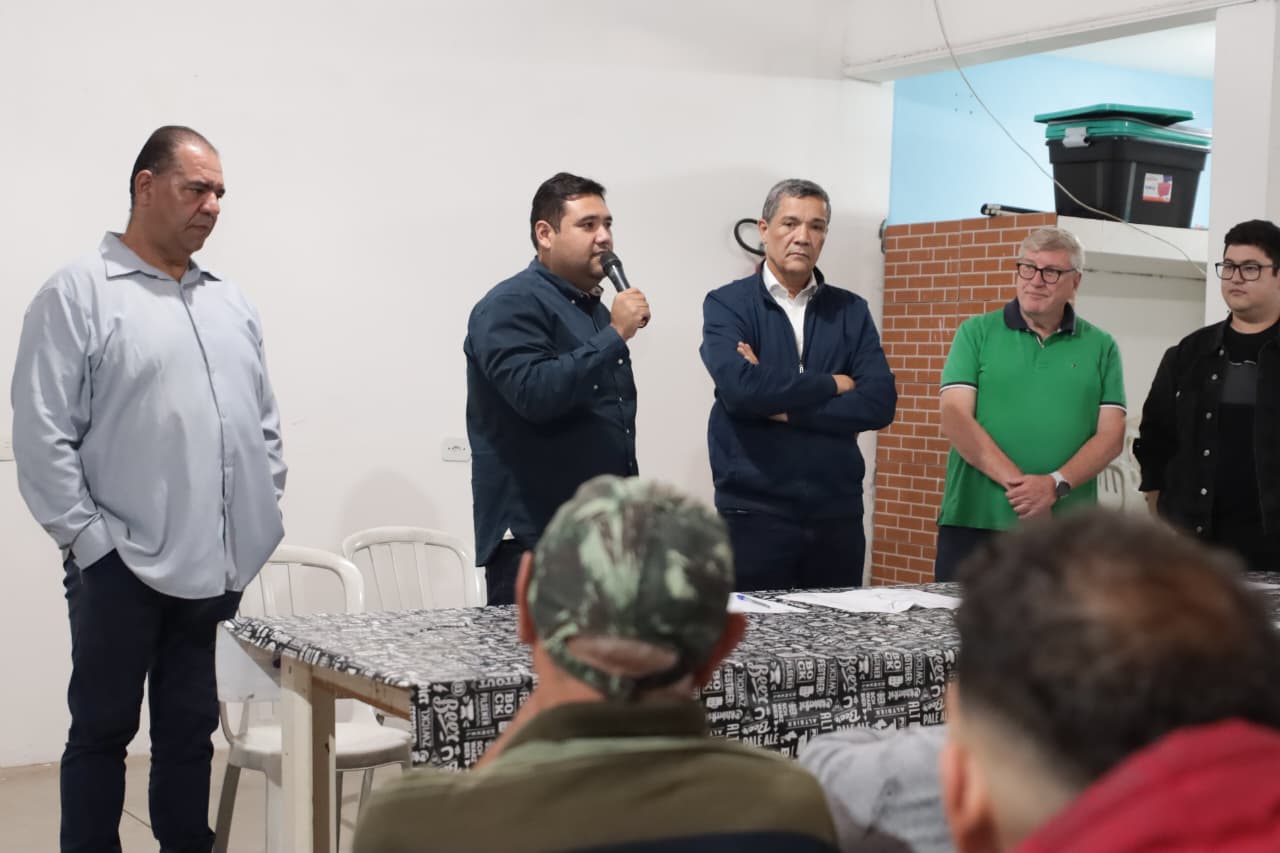 Plano de pavimentação chega ao Parque Astúrias com obras em cinco ruas de Suzano