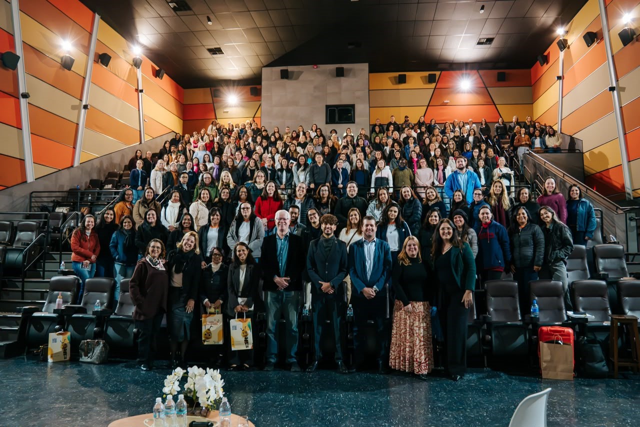 Jornada da Educação de Guararema capacita profissionais da rede municipal