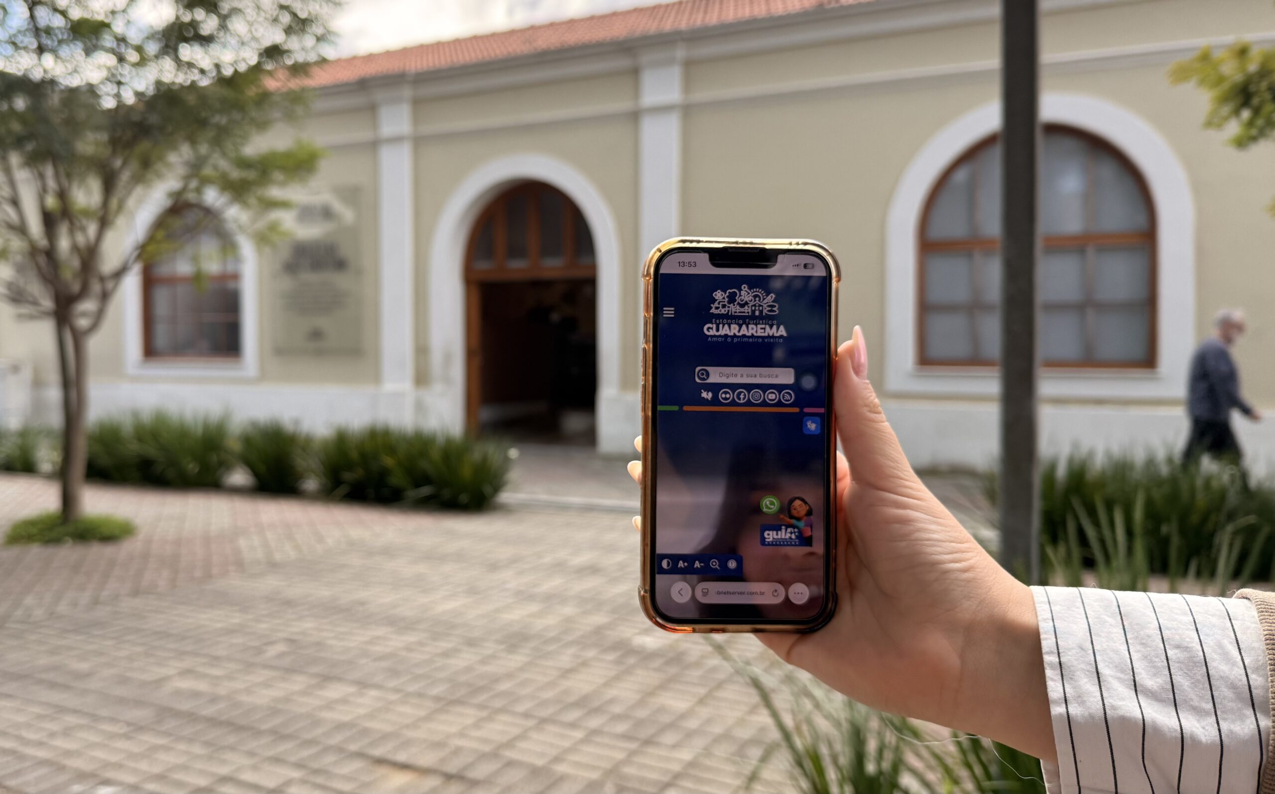 Guararema lança novo site de turismo e guia virtual com inteligência artificial