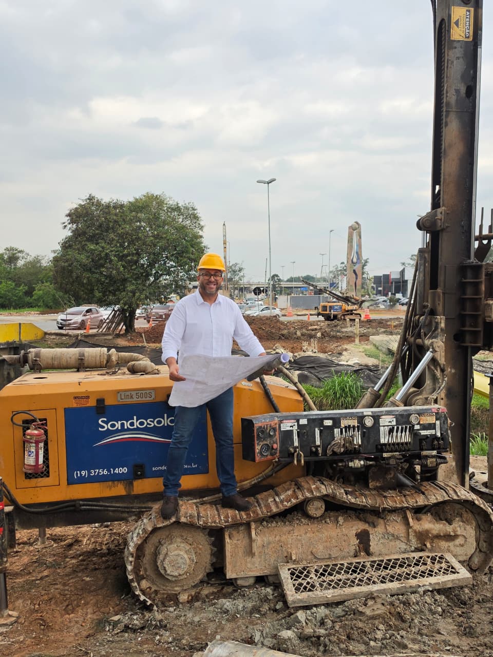 Prefeito Saulo Souza anuncia construção do novo viaduto de Poá