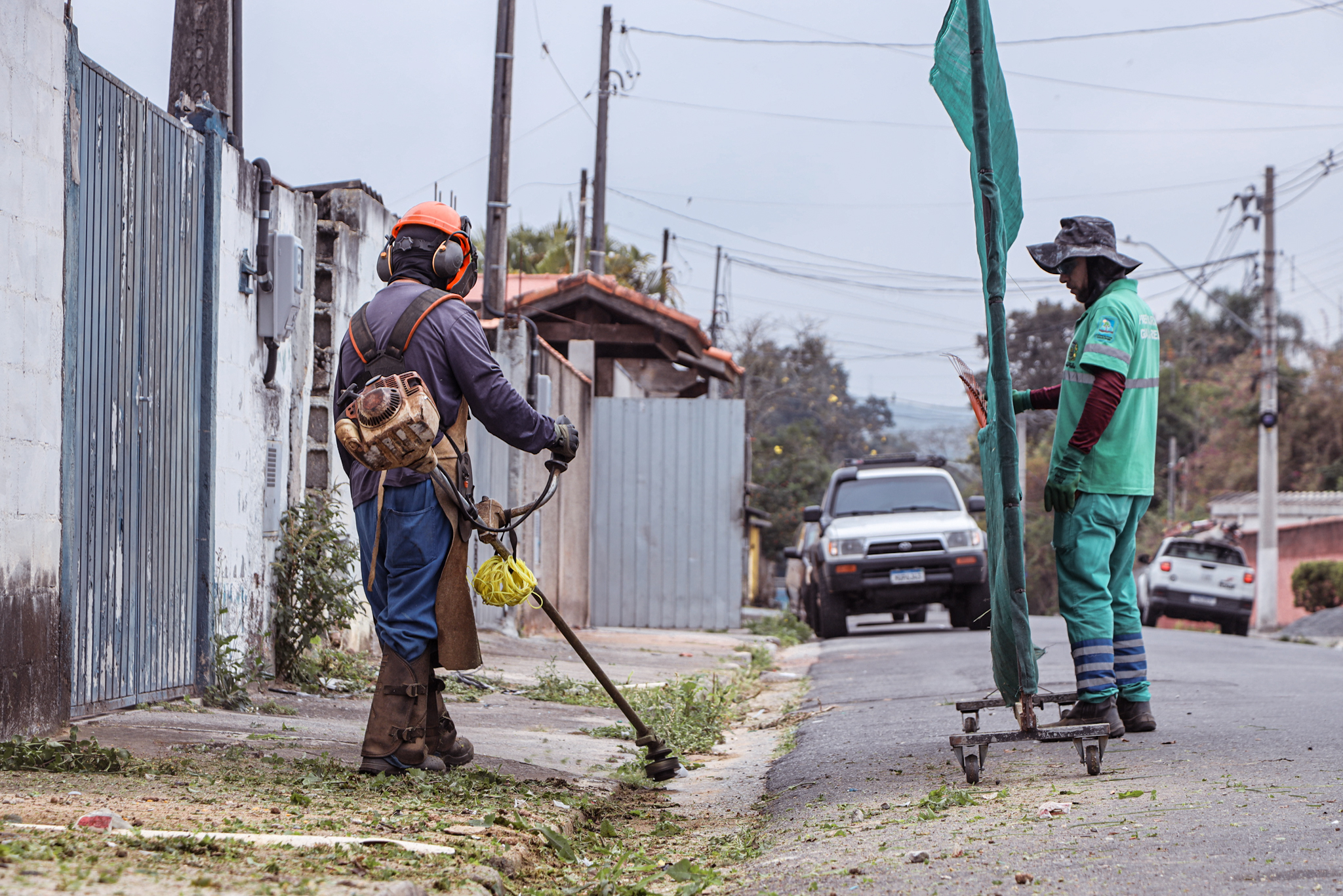 Guararema realiza serviços de zeladoria em diversos bairros