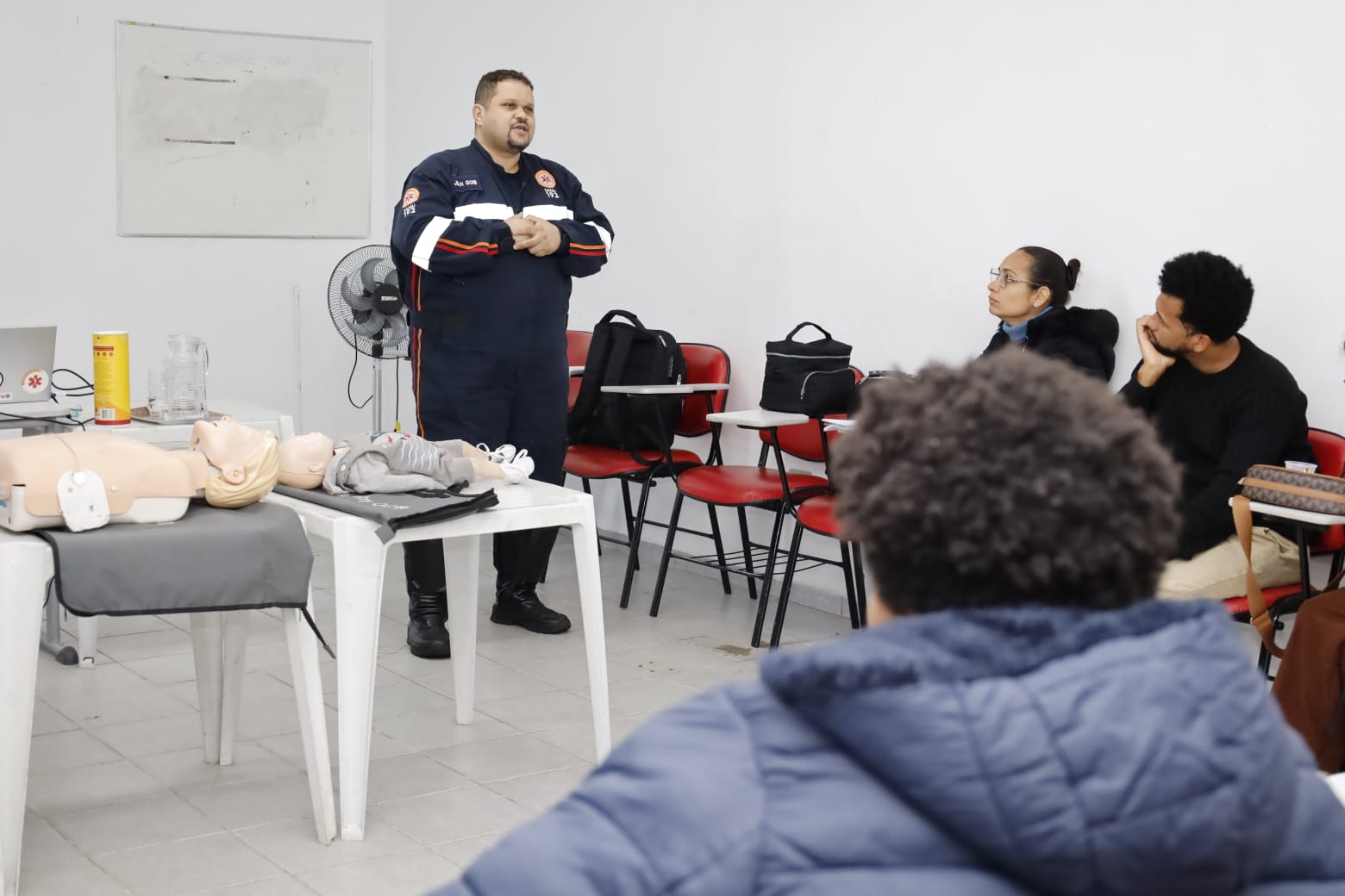 Profissionais da Educação de Suzano recebem treinamento em primeiros socorros