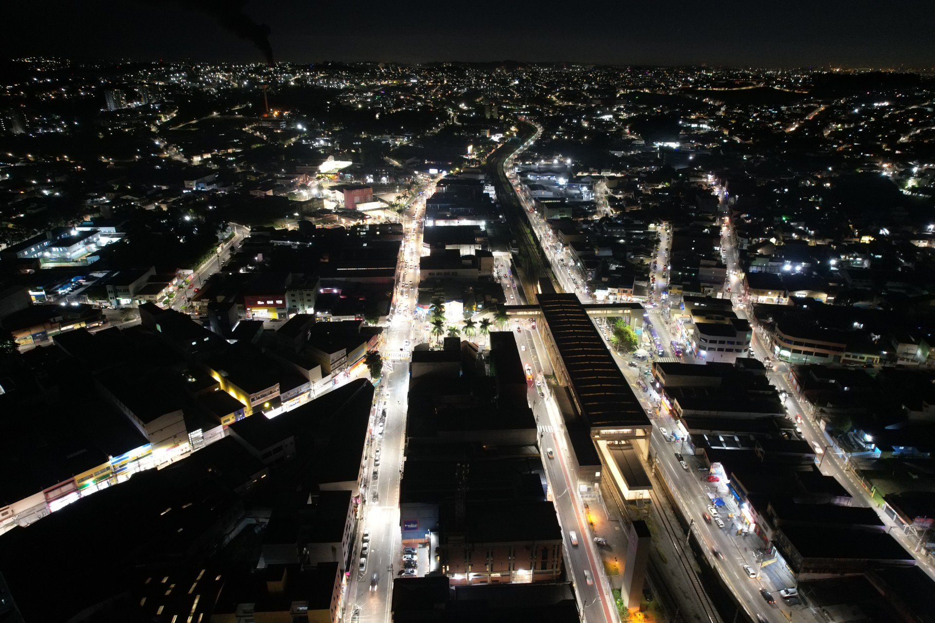 Ferraz conclui modernização de 100% da iluminação pública com LED